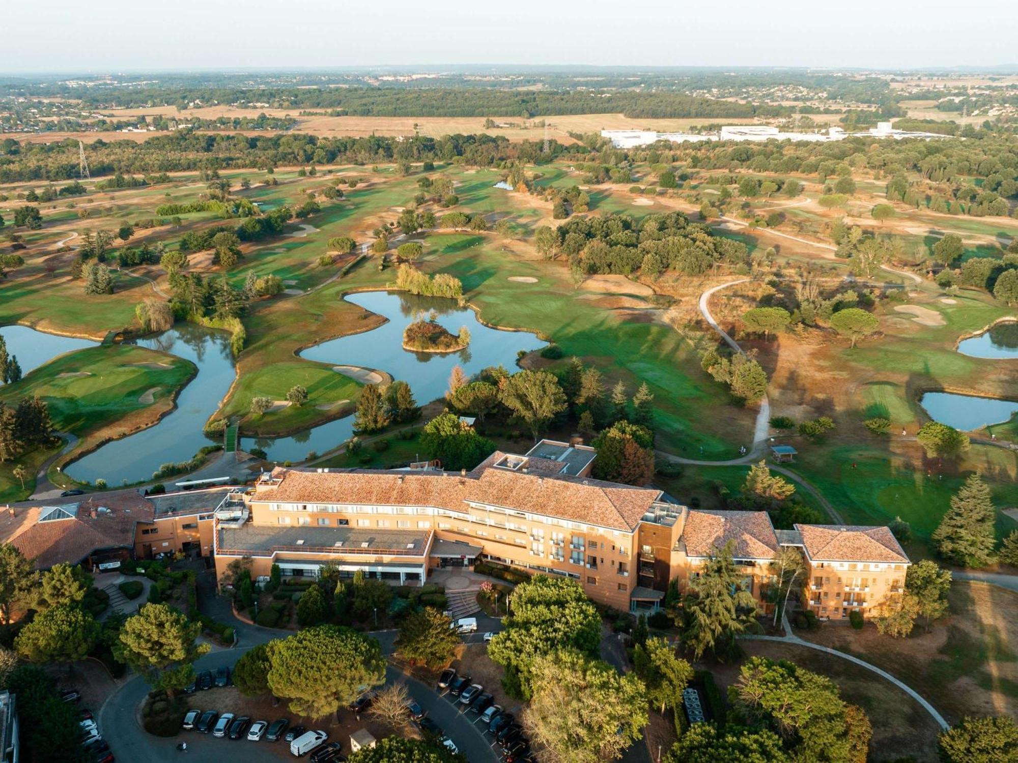 Hotel Mercure Toulouse Aeroport Golf De Seilh Zewnętrze zdjęcie