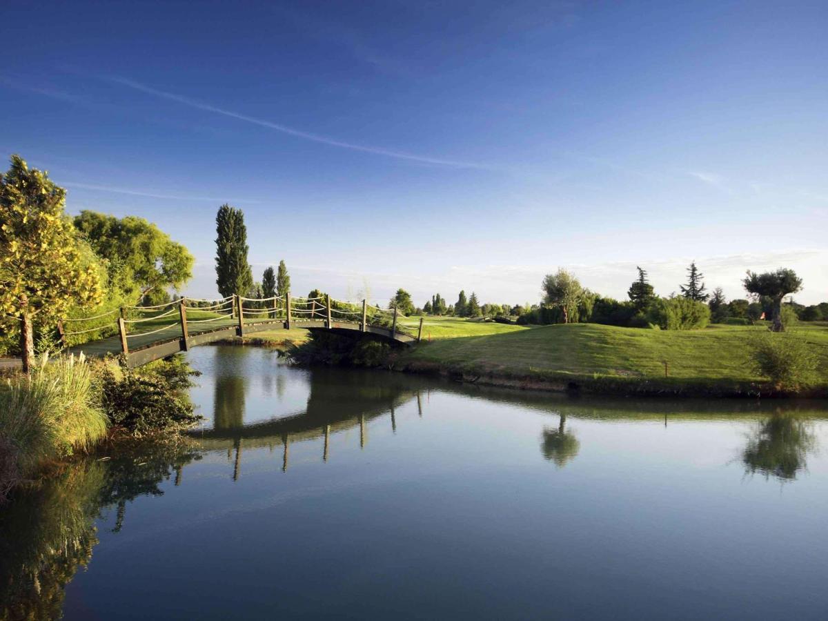 Hotel Mercure Toulouse Aeroport Golf De Seilh Zewnętrze zdjęcie