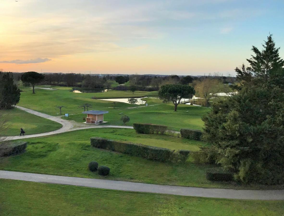 Hotel Mercure Toulouse Aeroport Golf De Seilh Zewnętrze zdjęcie